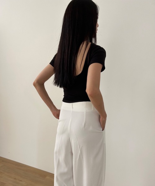 Didot.showroom(ディドット ショールーム)の「バックオープンクロップドT(Tシャツ/カットソー・レディース・ブラウン/ピンク/アイボリー/ブラック/クリーム・FREE)」の20枚目の写真
