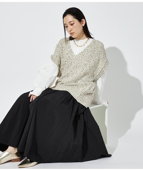 Settimissimo（セッティミッシモ）の「MIXテープヤーン ニット ジレ ベスト（ベスト・レディース・ベージュ/アイボリー・FREE）」の15枚目の写真