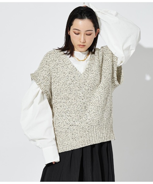 Settimissimo（セッティミッシモ）の「MIXテープヤーン ニット ジレ ベスト（ベスト・レディース・ベージュ/アイボリー・FREE）」の10枚目の写真