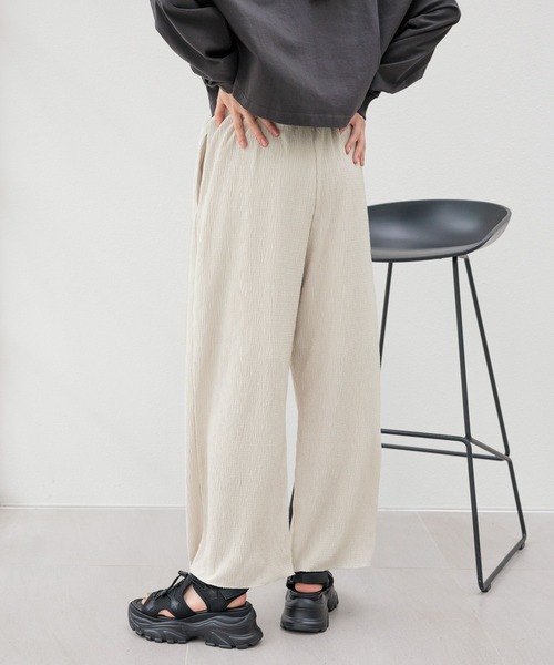 LOWRYS FARM（ローリーズファーム）の「ヨウリュウカットパンツ 108152（その他パンツ・レディース・チャコールグレー/ブルー/ブラック/アイボリー・FREE）」の11枚目の写真