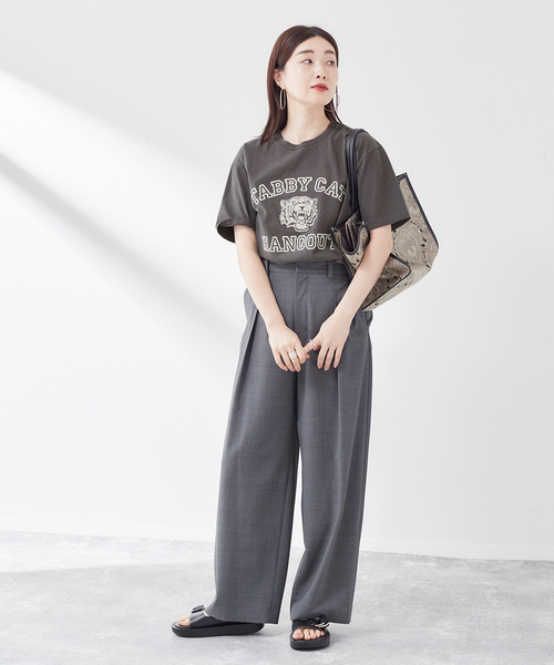 MIXTA（ミクスタ）の「《別注》【MIXTA/ミクスタ】TABBY CAT HANGOUT CREW T-SH：Tシャツ（Tシャツ/カットソー・レディース・ブラック/ネイビー/アイボリー・MEDIUM）」の4枚目の写真