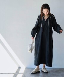 MARKET(マーケット)配色刺繍カフタンワンピース