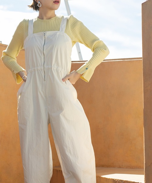 OPAQUE.CLIP（オペークドットクリップ）の「◆ナイロンZIPサロペット【洗濯機洗い可】（サロペット/オーバーオール・レディース・ブラック/ホワイト・36/38/40）」の3枚目の写真