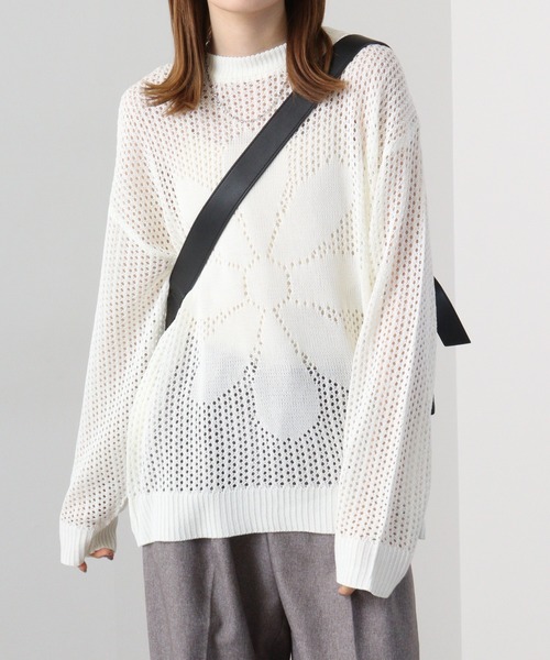 SUGGESTION(サジェッション)の「SUGGESTION フラワーモチーフメッシュニット(ニット/セーター・メンズ・ブラック/サックスブルー/オフホワイト・L/M)」の8枚目の写真