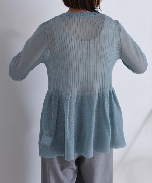 Eimee Law(エイミーロウ)の「【EC限定】フィット&フレアーロゴテープカーデ(カーディガン/ボレロ・レディース・ブラック/ブルー/ライトグレー・38)」の8枚目の写真