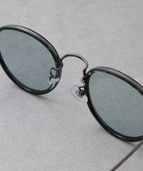 NANO universe(ナノユニバース)の「アイウェア/ボストン型 コンビネーションメタルフレーム(サングラス・メンズ・ゴールド/ブルー・FREE)」の5枚目の写真