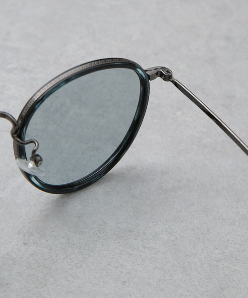 NANO universe(ナノユニバース)の「アイウェア/ボストン型 コンビネーションメタルフレーム(サングラス・メンズ・ゴールド/ブルー・FREE)」の4枚目の写真