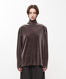Juha（ユハ）の「LUSH VELOUR TURTLE（Tシャツ/カットソー）」