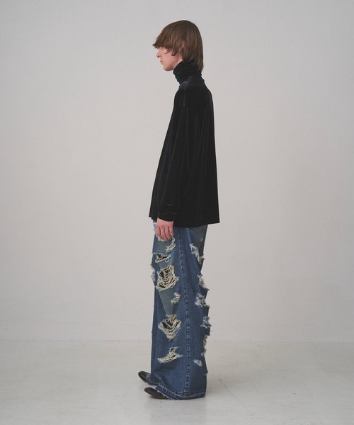 Juha（ユハ）の「LUSH VELOUR TURTLE（Tシャツ/カットソー・メンズ・ブラック/オリーブ/ワインレッド/グリーン/アイボリー・4/3）」の7枚目の写真