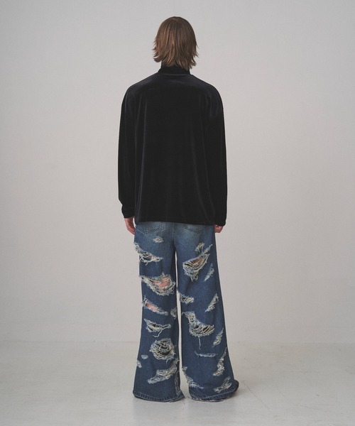 Juha（ユハ）の「LUSH VELOUR TURTLE（Tシャツ/カットソー・メンズ・ブラック/オリーブ/ワインレッド/グリーン/アイボリー・4/3）」の8枚目の写真