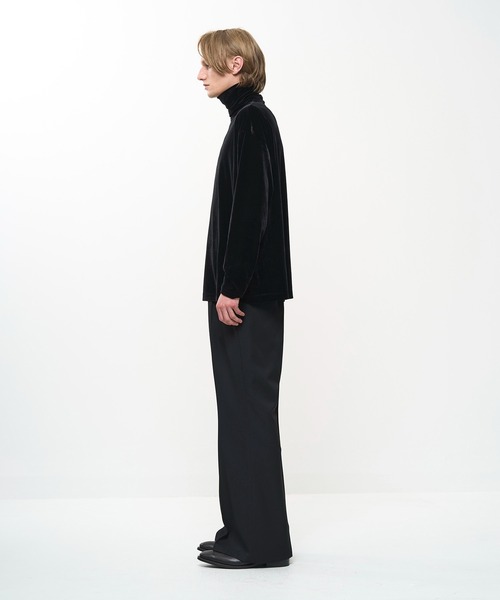 Juha（ユハ）の「LUSH VELOUR TURTLE（Tシャツ/カットソー・メンズ・ブラック/オリーブ/ワインレッド/グリーン/アイボリー・4/3）」の18枚目の写真