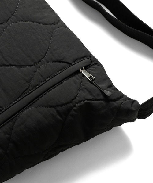 【ZOZO限定】QUILT SHOULDER BAG - キルトショルダーバッグ（ショルダーバッグ）｜meltum（メルタム） mdprevattcaulkingandwaterproofing.com