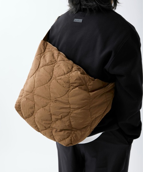 meltum（メルタム）の「【ZOZO限定】QUILT SHOULDER BAG（ショルダーバッグ・メンズ・ブラック/ホワイト/ブラウン・FREE）」の17枚目の写真