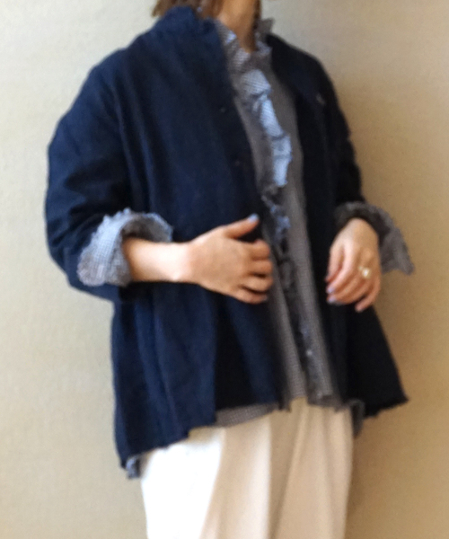 JOURNAL STANDARD LUXE（ジャーナルスタンダード　ラックス）の「《追加》ギンガム フリルブラウス（NV)（シャツ/ブラウス・レディース・ネイビー・FREE）」の11枚目の写真