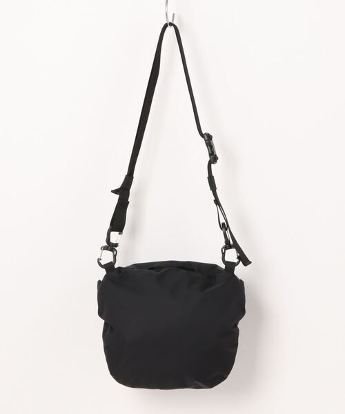 THE NORTH FACE(ザノースフェイス)の「【THE NORTH FACE/ザ ノースフェイス】WP SHOULDER POCKET(ショルダーバッグ・メンズ・ブラック/グレー系その他・FREE)」の3枚目の写真