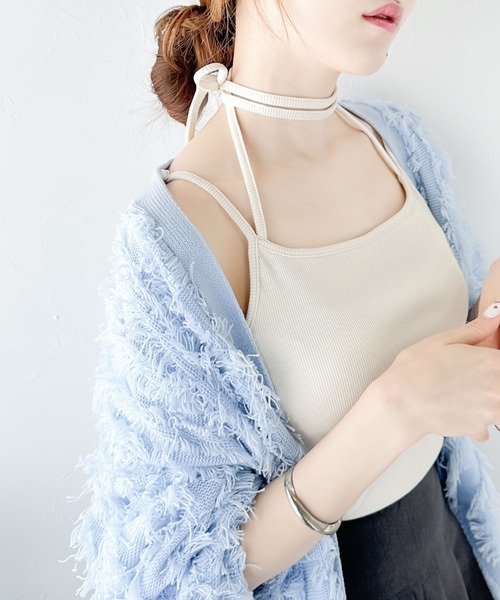 mily bilet（ミウィビレット）の「【mily bilet】大人レディを演出する万能item。チョーカーリボン使いカップ付きキャミソール（キャミソール・レディース・ブラック/アイボリー/ブルー/グレー・LARGE/MEDIUM/SMALL/X-LARGE）」の10枚目の写真