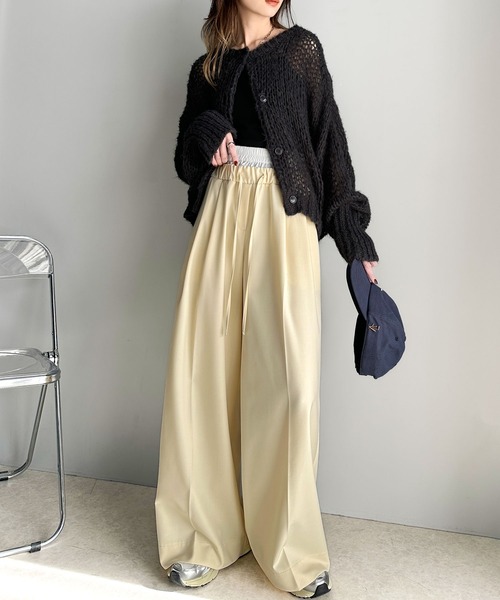 mily bilet（ミウィビレット）の「【mily bilet】大人レディを演出する万能item。チョーカーリボン使いカップ付きキャミソール（キャミソール・レディース・ブラック/アイボリー/ブルー/グレー・LARGE/MEDIUM/SMALL/X-LARGE）」の5枚目の写真