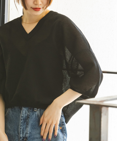 Noble（ノーブル）の「スポンジシアーショートスリーブニット（ニット/セーター・レディース・ブラック/ピンク系その他/ライトグレー/ホワイト・FREE）」の11枚目の写真