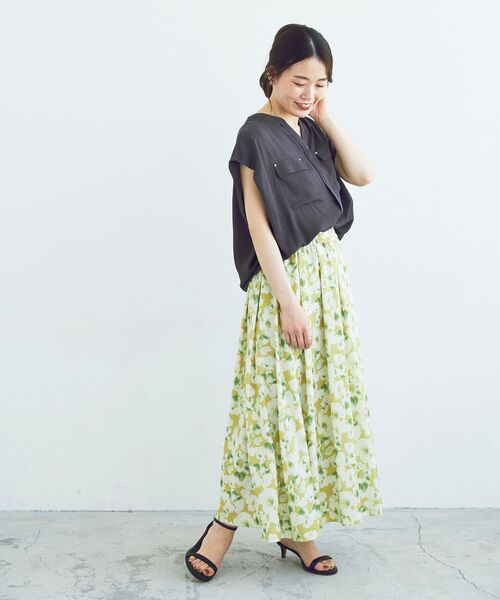 le.coeur blanc（ルクールブラン）の「フラワープリントギャザースカート（スカート・レディース・ブルー系その他4/イエロー系その他・38）」の20枚目の写真