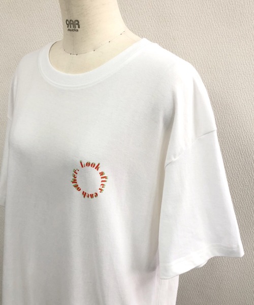 SHEENA(シーナ)の「オーバーラップ配色ロゴBIGTシャツ(Tシャツ/カットソー・レディース・ホワイト/サックスブルー・M)」の12枚目の写真
