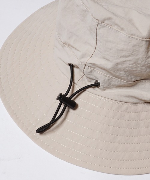 coca（coca）（コカ）の「メンズ 撥水ポケッタブルバケットハット（ハット・メンズ・アイボリー/ブラック/カーキ・ONE SIZE）」の16枚目の写真