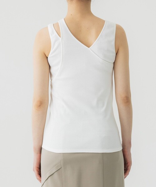 UNITED TOKYO（ユナイテッドトウキョウ）の「ラセンカットアウトタンクトップ｜ウォッシャブル（タンクトップ・レディース・ブラック/ホワイト/ダークブルー・FREE）」の12枚目の写真