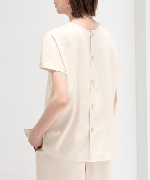 Elura（エルーラ）の「サラサラサマーリネンライク2wayプルオーバー/113176（シャツ/ブラウス・レディース・ブラック/ベージュ/ホワイト・FREE）」の12枚目の写真