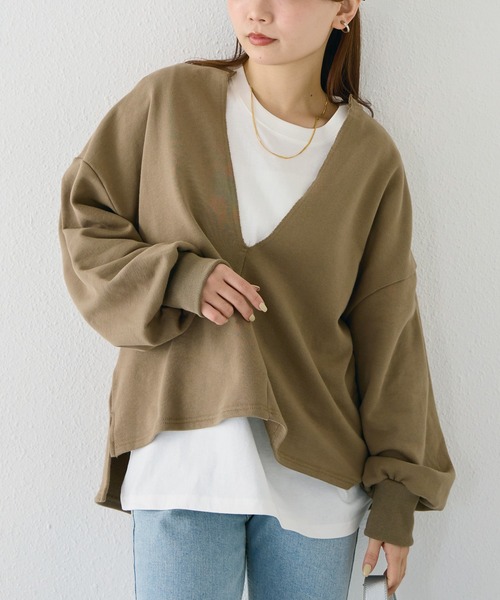 LAVEANGE（ラビアンジェ）の「Vネックスエットアンサンブル【セットアップ対応】（スウェット・レディース・ベージュ/ブラック/ブラウン・4L/3L/LL/M/5L）」の5枚目の写真