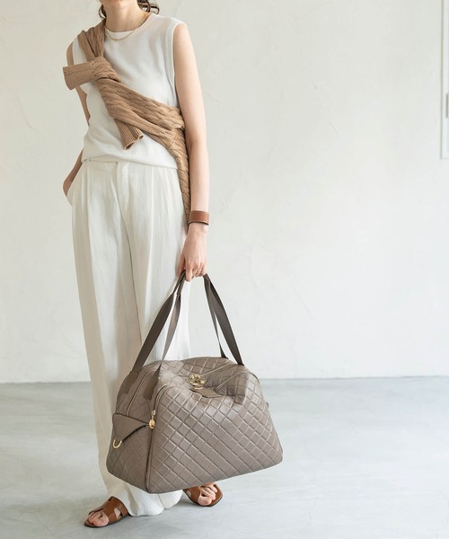 HAYNI（ヘイニ）の「Loche Quilted Boston Bag　ロシェキルティングボストン LLサイズ【改良版・第2世代】（ボストンバッグ・レディース・グレー系/チョコ/ブラック・FREE）」の17枚目の写真