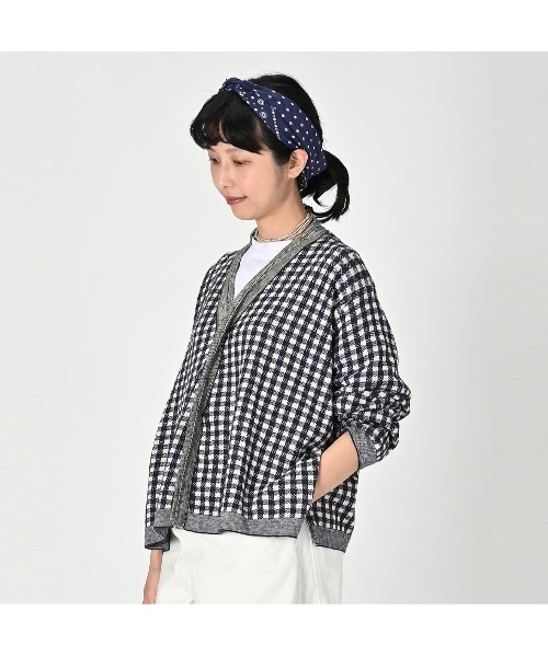 45R（フォーティファイブアール）の「ギンガムジャカードのカシュクール（ニット/セーター・レディース・ブラウン/ブルー/ネイビー・FREE）」の13枚目の写真