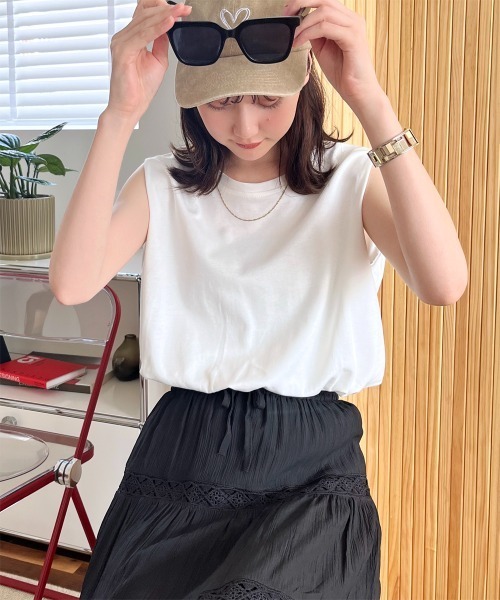 Rejoule（リジュール）の「クロップド丈バルーンノースリーブトップス（Tシャツ/カットソー・レディース・ホワイト/ホワイト系その他/ベージュ系その他/ブラック/クリーム/ブラック系その他・FREE）」の7枚目の写真