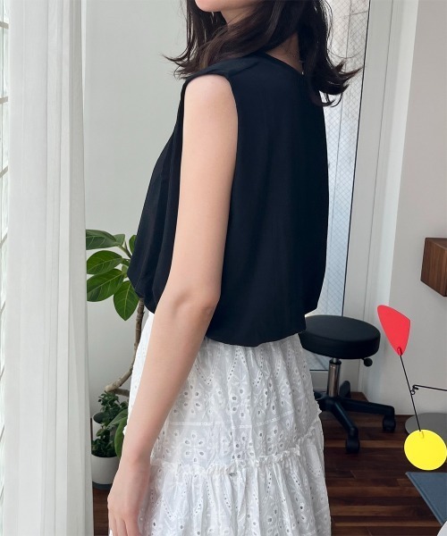 Rejoule（リジュール）の「クロップド丈バルーンノースリーブトップス（Tシャツ/カットソー・レディース・ホワイト/ホワイト系その他/ベージュ系その他/ブラック/クリーム/ブラック系その他・FREE）」の12枚目の写真