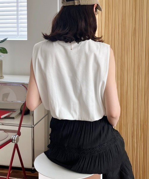 Rejoule（リジュール）の「クロップド丈バルーンノースリーブトップス（Tシャツ/カットソー・レディース・ホワイト/ホワイト系その他/ベージュ系その他/ブラック/クリーム/ブラック系その他・FREE）」の8枚目の写真