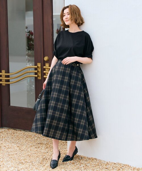 grove（グローブ）の「◆＜接触冷感／UVカット＞タックドルマンプルオーバー（Tシャツ/カットソー・レディース・ホワイト系5/ブルー系その他/カーキ/オフホワイト/ブラック・02/03/01/04/05）」の11枚目の写真