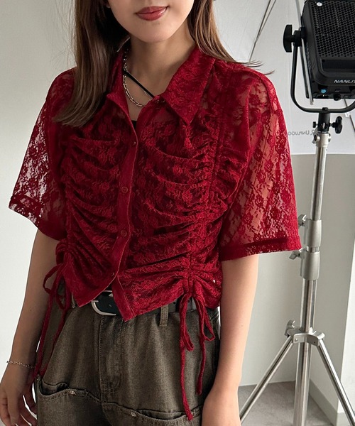 apres jour mignon（アプレジュールミニョン）の「ラメシアーレースドロストシャツ【ZOZOTOWN限定アイテム】（シャツ/ブラウス・レディース・シルバー/レッド/ピンク/オフホワイト/ブラック・フリー/X-LARGE）」の21枚目の写真