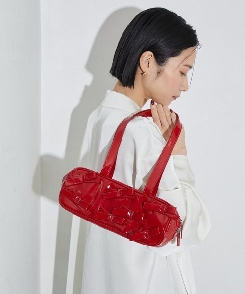 Firsthand(ファーストハンド)の「Firsthand/ファーストハンド エナメルリボンボストンバッグ / ハンドルバッグ(ボストンバッグ・レディース・ホワイト/レッド/ブラック・ONE SIZE)」の3枚目の写真