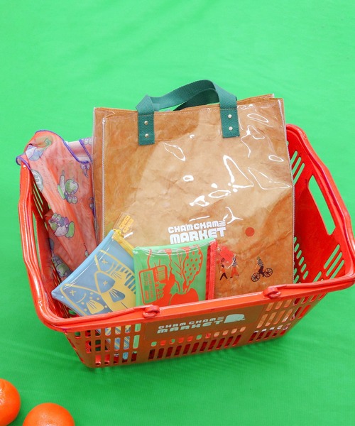 ACCOMMODE（アコモデ）の「CHAMCHAM MARKET / クリアグロッサリーポーチ（ポーチ・レディース・イエロー/オレンジ/パープル・FREE）」の13枚目の写真