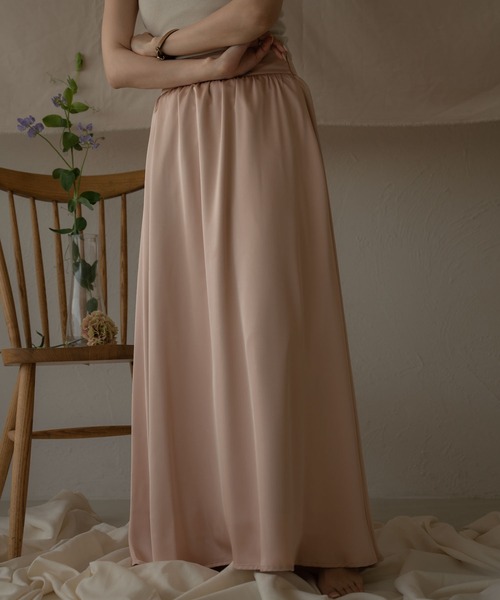 mideal(マイディール)の「satin maxi flare skirt / サテンマキシフレアスカート(スカート・レディース・ピンク/ブルー系その他/オフホワイト・FREE)」の17枚目の写真