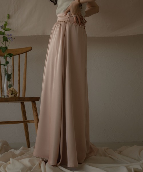 mideal(マイディール)の「satin maxi flare skirt / サテンマキシフレアスカート(スカート・レディース・ピンク/ブルー系その他/オフホワイト・FREE)」の14枚目の写真