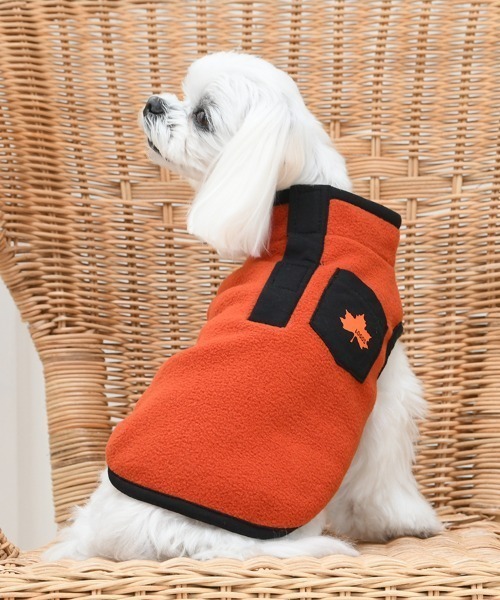 LOGOS（ロゴス）の「LOGOS/フリースジャケット（ペットウェア・メンズ・レッド/ブラック・XS/S/M/L/2L/3L）」の2枚目の写真