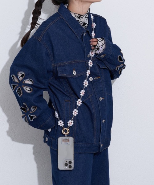 HELLO.SANFRANCISCO（ハローサンフランシスコ）の「【HELLO.SANFRANCISCO/ハローサンフランシスコ】フラワービーズスマホショルダー（スマホグッズ・キッズ・ホワイト/ピンク/イエロー・ONE SIZE）」の9枚目の写真