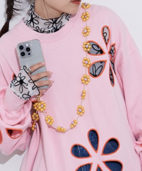 HELLO.SANFRANCISCO（ハローサンフランシスコ）の「【HELLO.SANFRANCISCO/ハローサンフランシスコ】フラワービーズスマホショルダー（スマホグッズ・キッズ・ホワイト/ピンク/イエロー・ONE SIZE）」の6枚目の写真