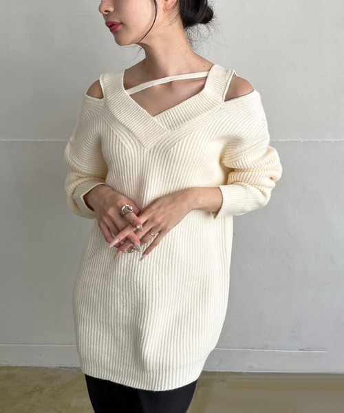 Jewelobe(ジュエローブ)の「ショルダージップルーズニットプルオーバー(ニット/セーター・レディース・グレー/ブラック/オフホワイト/レッド・FREE)」の9枚目の写真