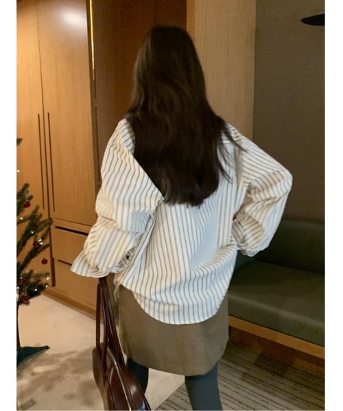 SALTMINT(ソルトミント)の「《2025SS》コットンストライプシャツ(シャツ/ブラウス・レディース・ベージュ/オフホワイト・L/M)」の4枚目の写真