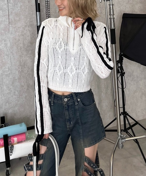 SPIRALGIRL(スパイラルガール)の「透かし編みニットラインリボントップス(ニット/セーター・レディース・ホワイト/ブラック・FREE)」の6枚目の写真