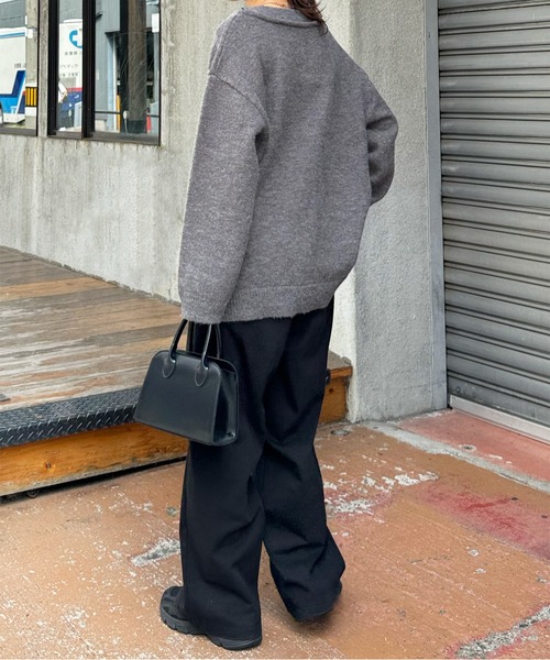 LE MORE（リモア）の「ショルダースリットルーズニット（ニット/セーター・レディース・アイボリー/ブラック/チャコール・FREE）」の16枚目の写真