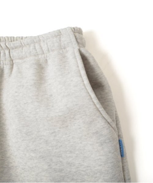 GLAZOS（グラソス）の「【大人向けサイズあり】裏起毛・ジョガーパンツ（その他パンツ・キッズ・グレー/チャコールグレー・LL/S/M/L）」の7枚目の写真