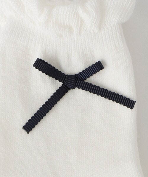 green label relaxing(グリーンレーベルリラクシング)の「リボン クルー ソックス/靴下 / キッズ 17cm-19cm(ソックス/靴下・キッズ・ホワイト・17-19cm)」の3枚目の写真