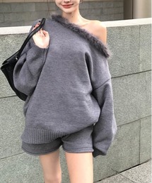 gossip!ロサンゼルス(ゴシップロサンゼルス)のY2K エコファー ニット ガーリーセットアップ(アンサンブル)