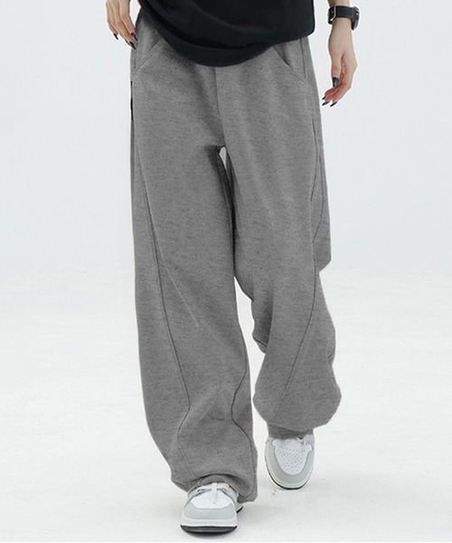 パネルラインカーブパンツ（スウェットパンツ）｜by LEGNA（バイレグナ